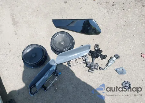 2023 Volkswagen Id.4 Awd Pro S z USA, uszkodzony, nr VIN 1V2WNPE88PC031961